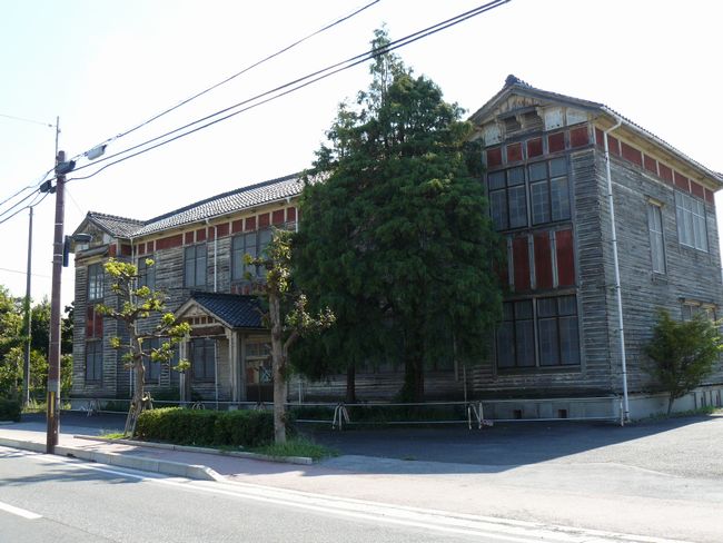 �������E�����m�S����