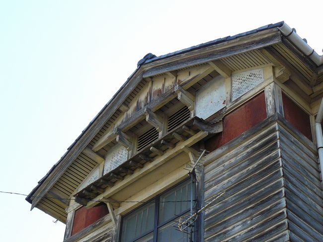 �������E�����m�S����