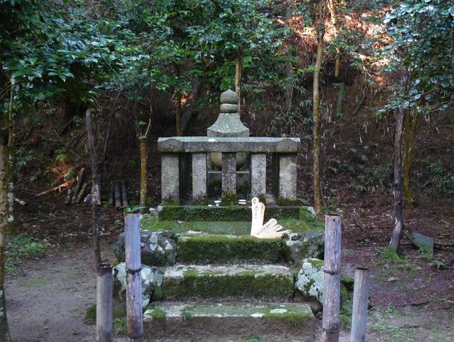 ��b�R�������E���q�̓�