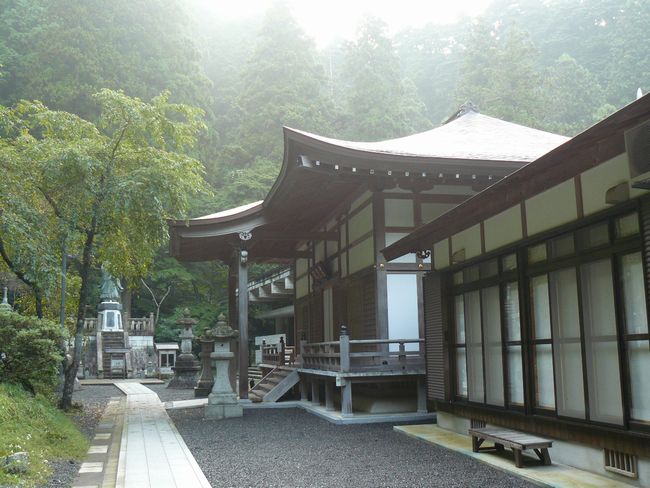 ��b�R�������E����@