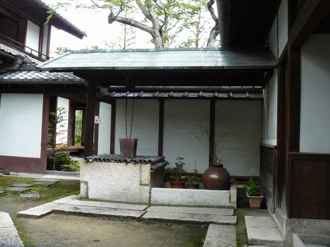 ���O���F���q�ƏZ��