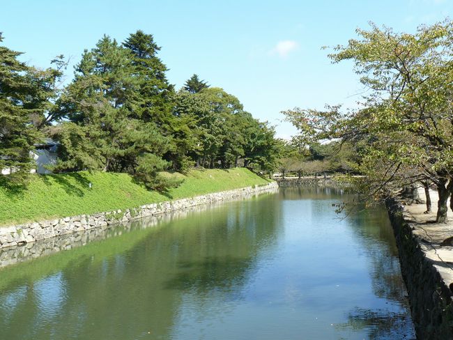 �F����E���