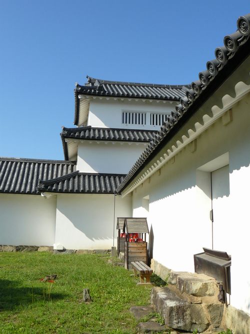 �F����E���̊ێO�d�E