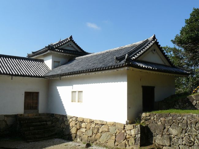 �F����E�V���E