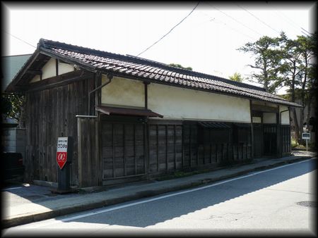 旧鈴木家屋敷長屋門