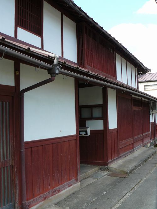 �F���ƏZ��