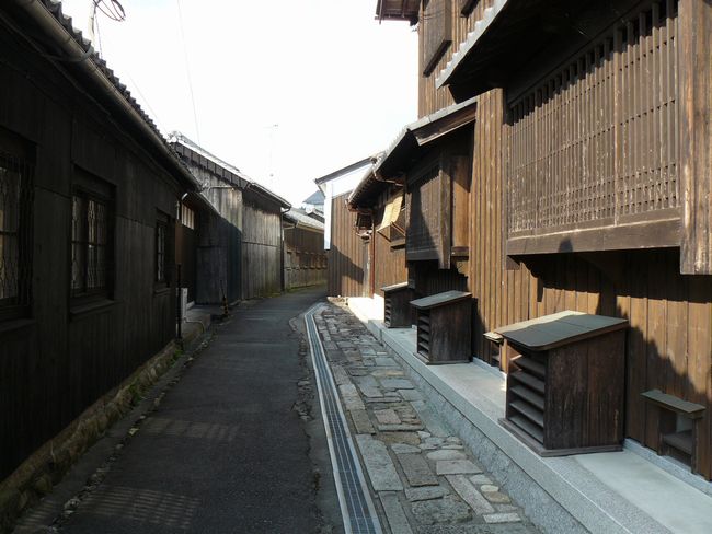 �y�R�h�E������