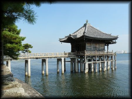 ���c���䓰