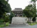 矢川神社神橋越に見える神門（随身門）