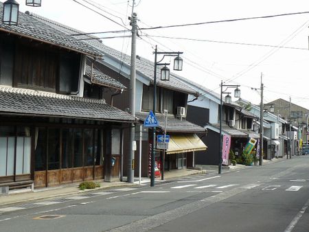 �ؔV�{�h�i�k���X���E�h�꒬�j