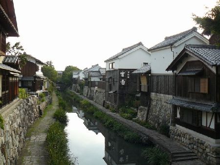 �ߍ]�����i���ƒ��j