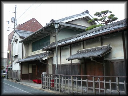 �����Ɖ��~