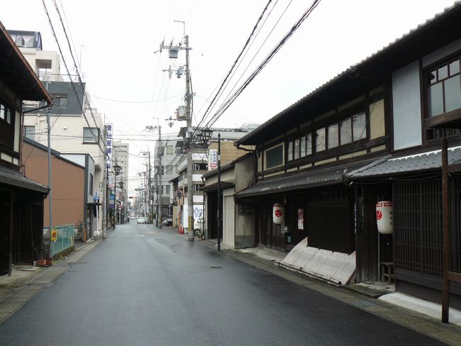 ��Îs�E������