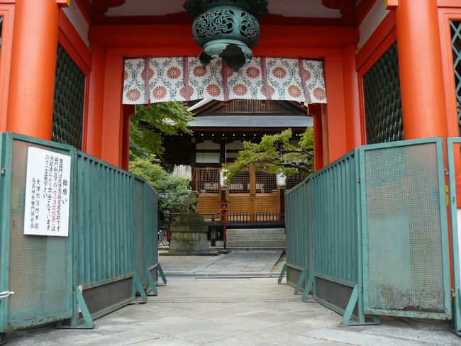 ��Îs�E�����_��