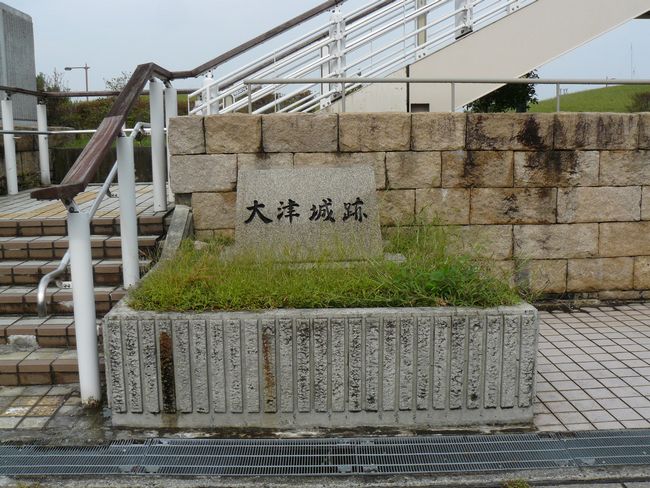 ��Îs�E��Ï�