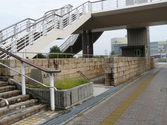 ��Îs�E��Ï�