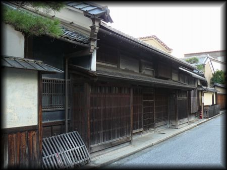 �X�ܘY���q�@