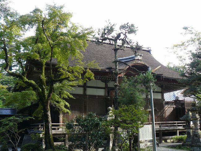 ��Îs��{�E���䓰