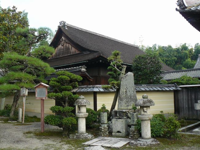 ��Îs��{�E���O���}��