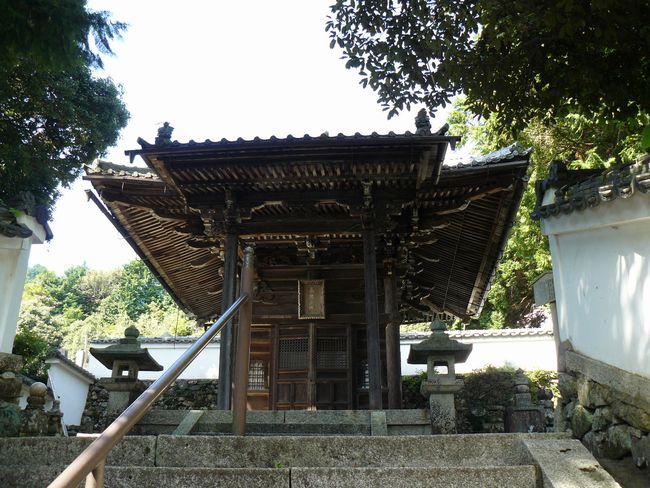 ��Îs��{�E������