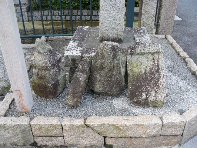 ��Îs��{�E��{��