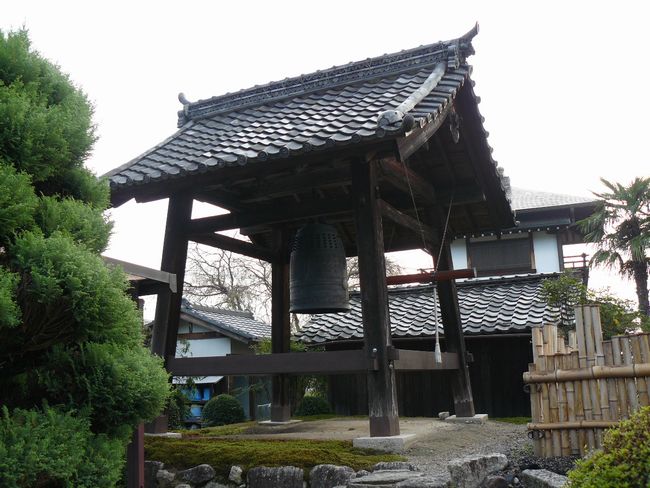 ��Îs��{�E������