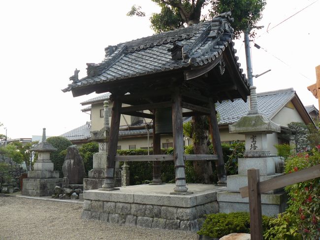 ��Îs��{�E���쎛