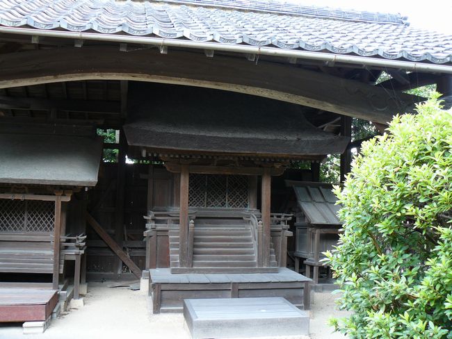 ��s���_��